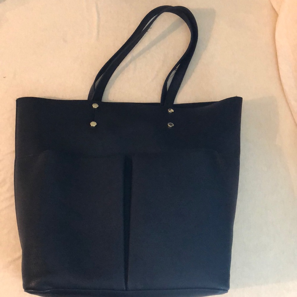 Black tote bag